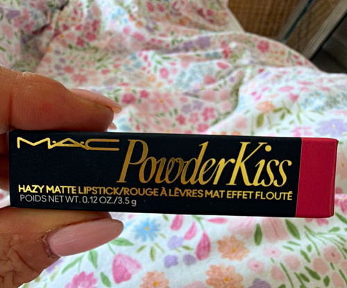 Powder kiss hazy matte - m·a·c,
