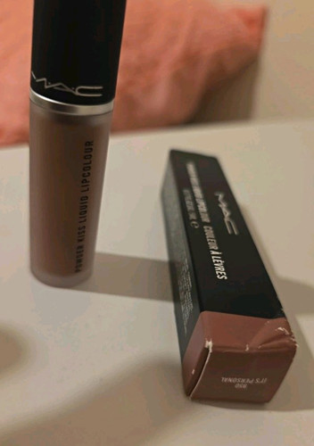 Powder kiss liquid - kiss,