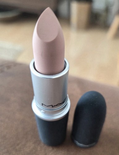 Mac powder kiss - kiss, lipstick